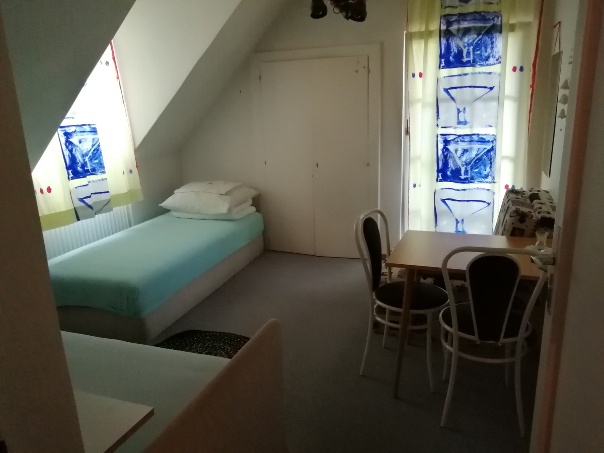 Emeleti szoba  II. 3 fő részére  2020